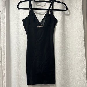 VICTORIA’S SECRET SHAPEWEAR (BLACK & NUDE)